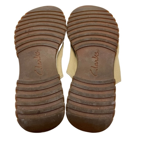 CLARKS Beige Tan White Canvas Slides Flip Flops Neutral Shoes Flats Casual sz 9 - Picture 15 of 16